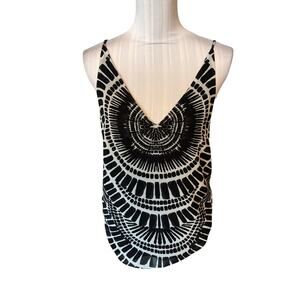 Trina Turk Sleeveless Tank Top Black & White Tribal Print Size S